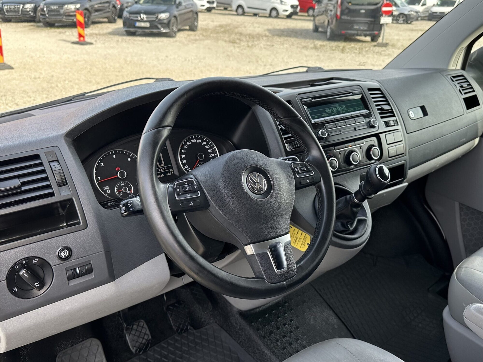 Volkswagen Transporter 2013, photo 7/18
