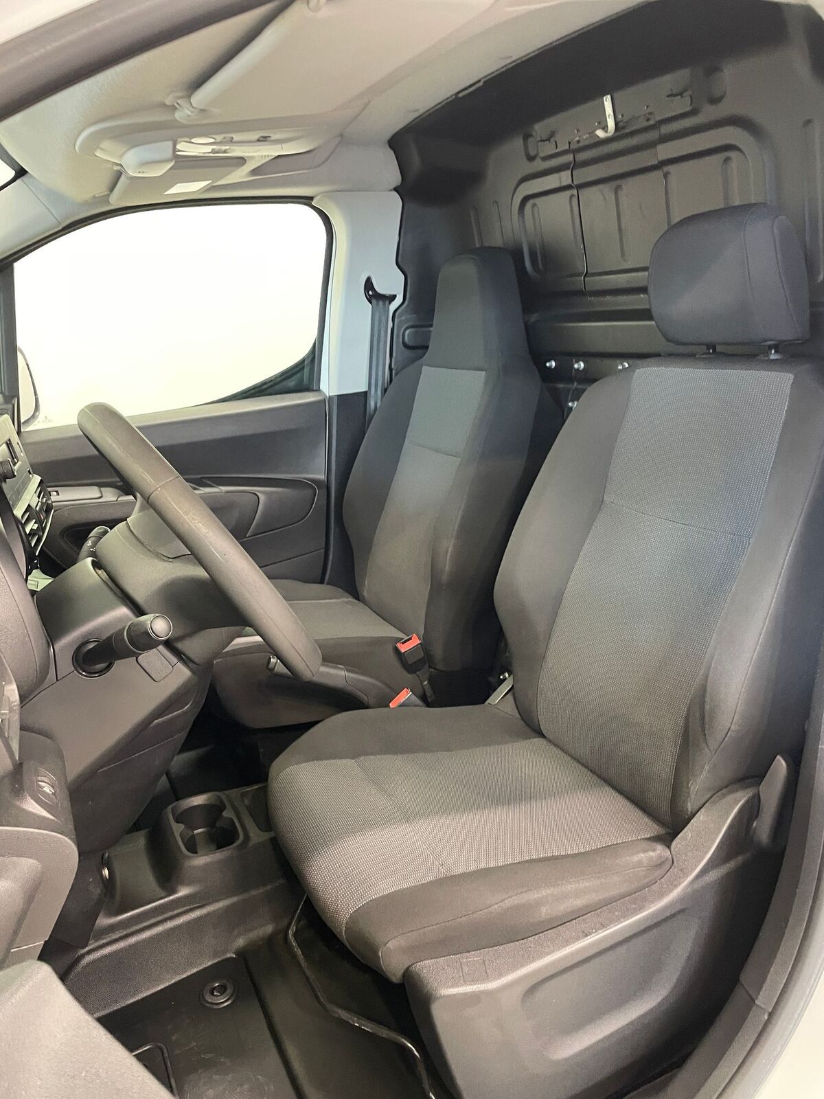 Toyota ProAce City 2021, photo 7/15
