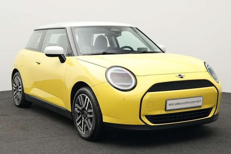 MINI Cooper E, 2025, 135 kW, electric, automatic