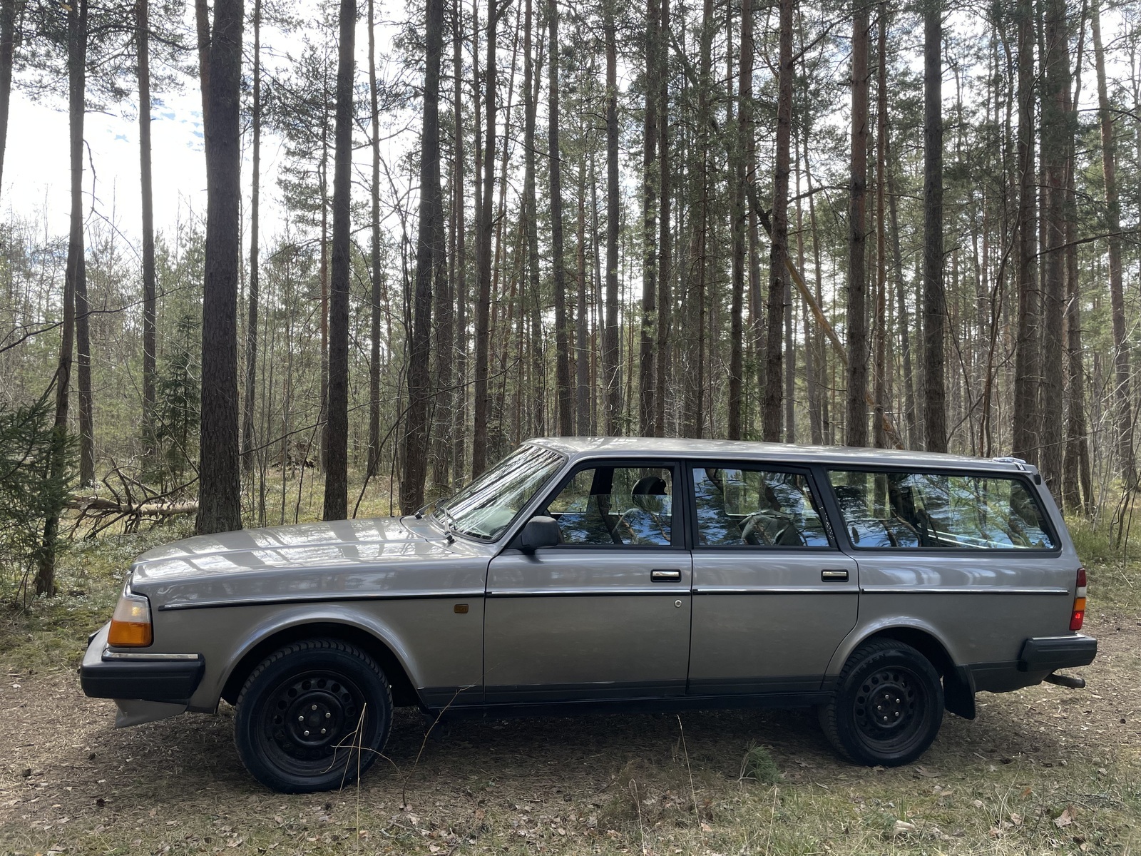 Volvo 240 1993, photo 5/48