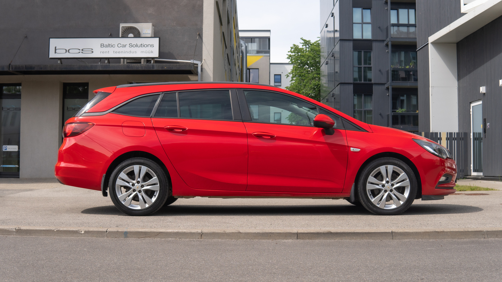 Opel Astra Sports Tourer 1.6 100kW 2016, photo 2/21