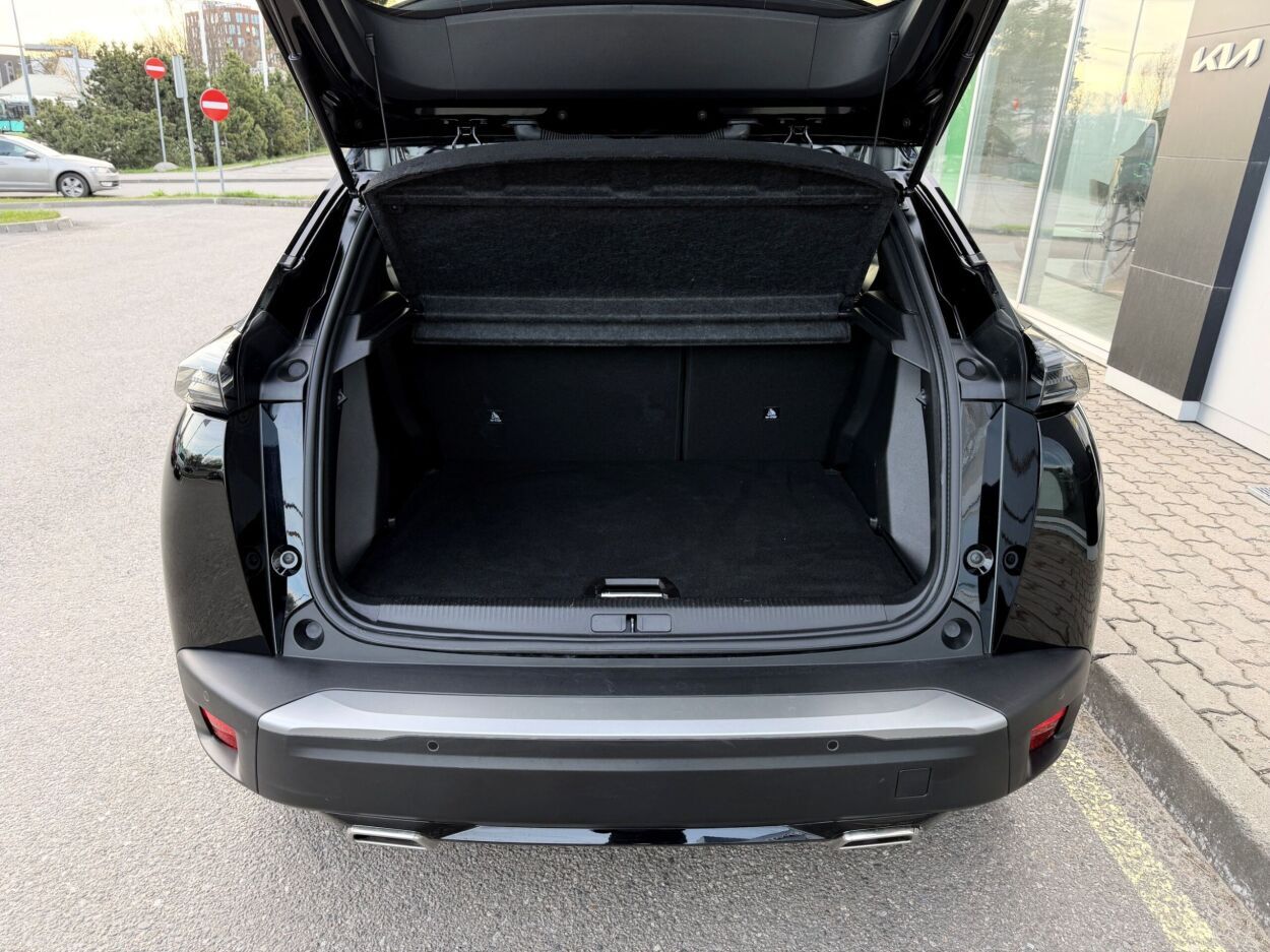 Peugeot 2008 2024, photo 6/10