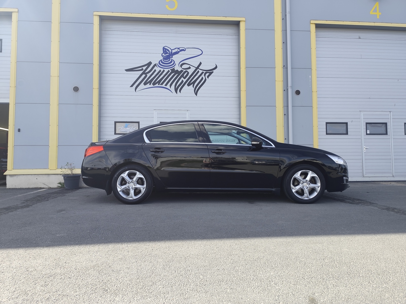 Peugeot 508 1.6 115kW 2014, photo 2/10