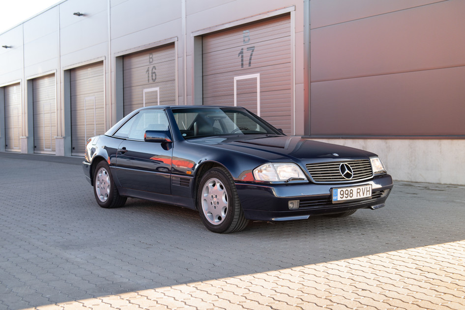 Mercedes-Benz SL 320, 1995, 3.2, 170 kW, бензин, автомат, задний привод