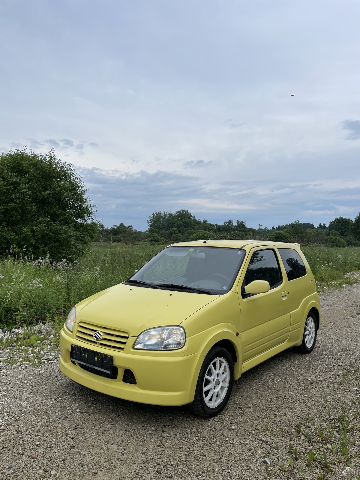 Suzuki Ignis 2004, photo 3/18
