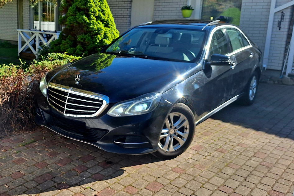 Mercedes-Benz E 300, 2013, 3.0, 170 kW, diesel, automatic, rear-wheel drive
