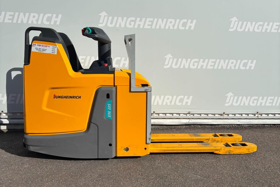 Jungheinrich ERE 225