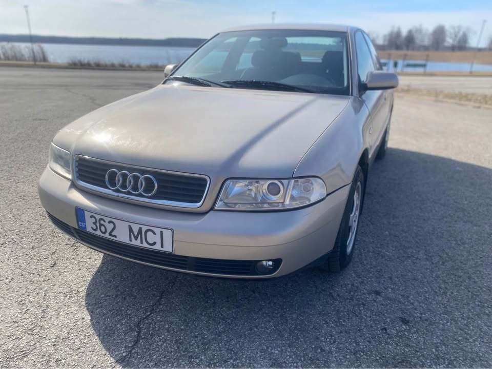 Audi A4 2000, photo 3/10
