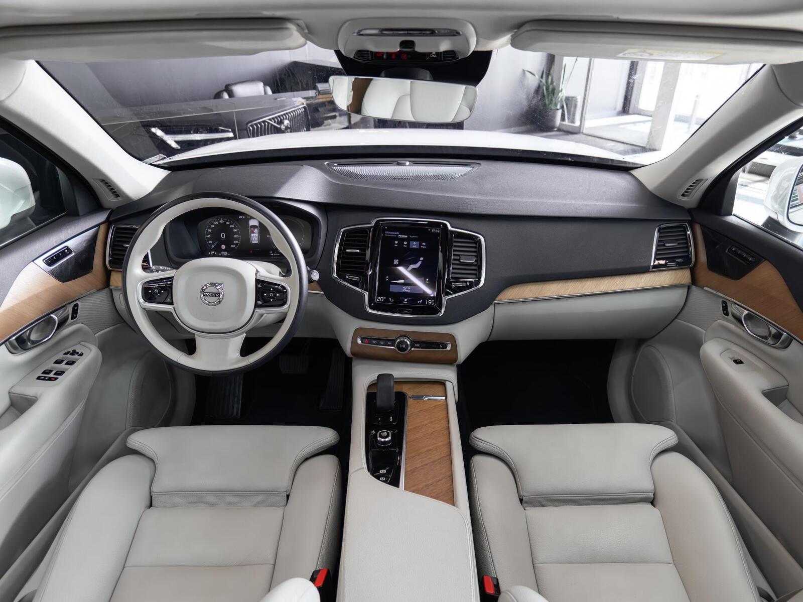 Volvo XC90 2021, photo 5/15