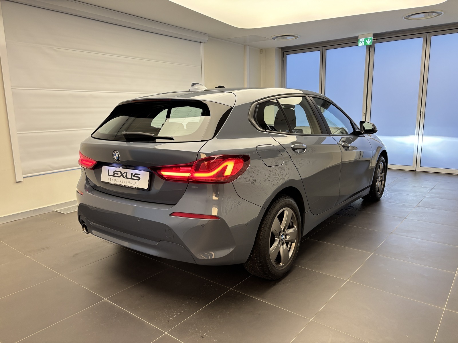BMW 118 2021, kuva 6/19