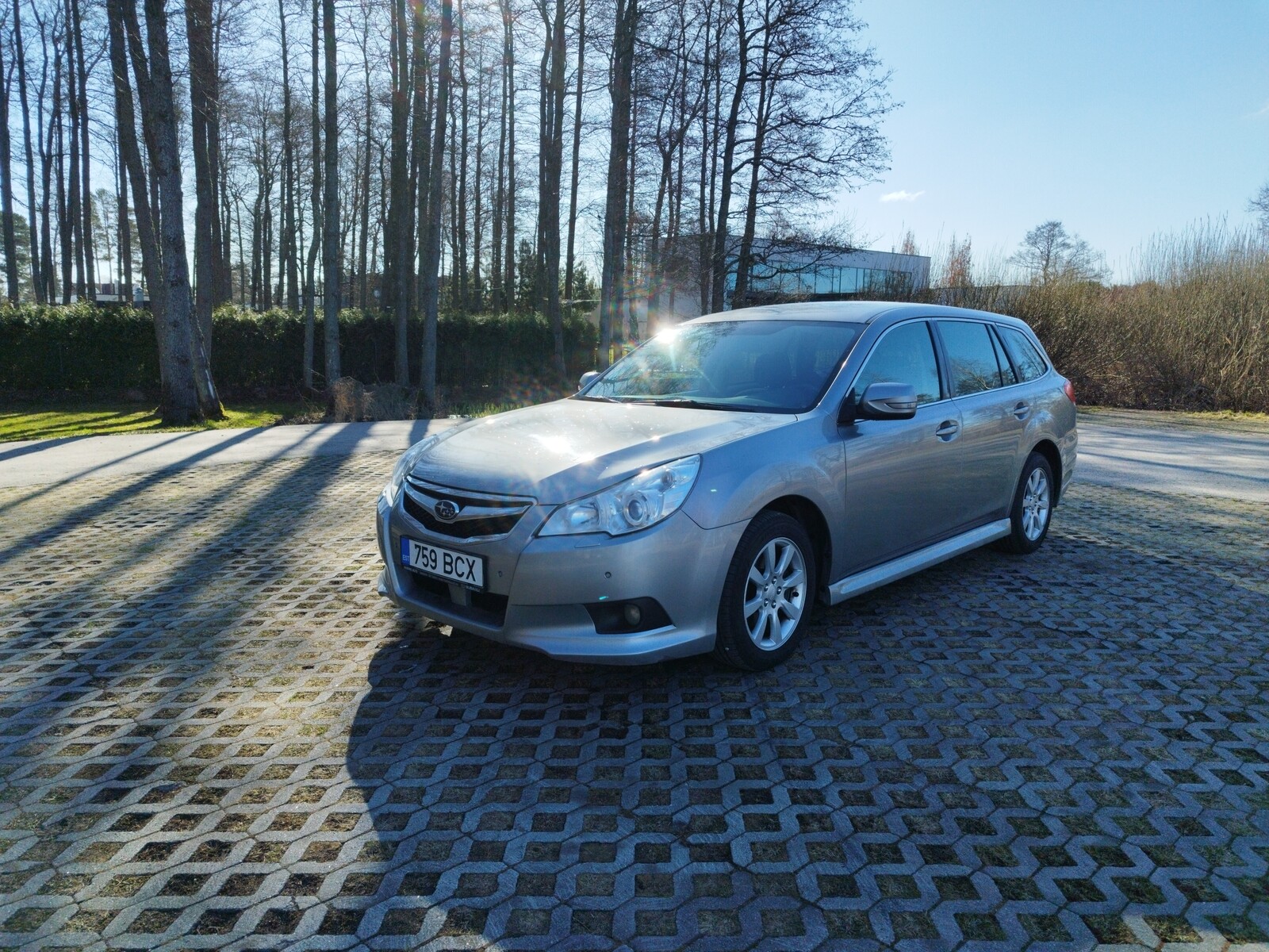 Subaru Legacy 2010, photo 6/10