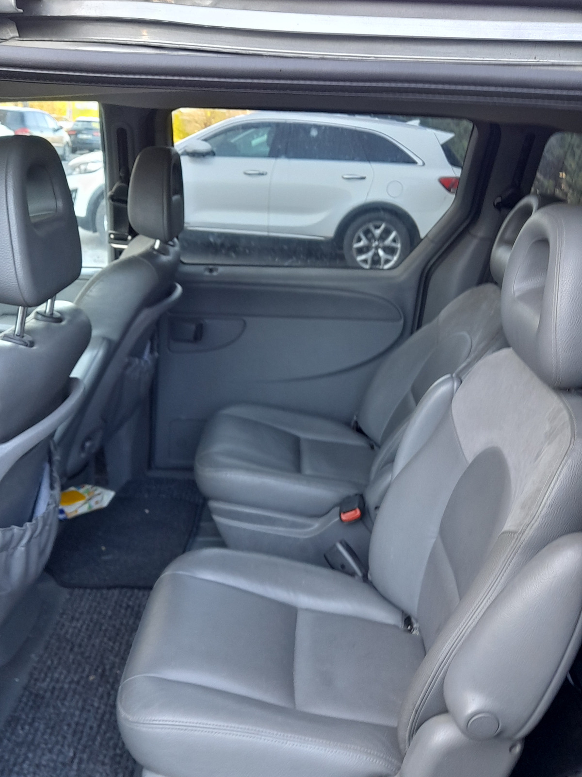 Chrysler Voyager 2007, photo 2/9
