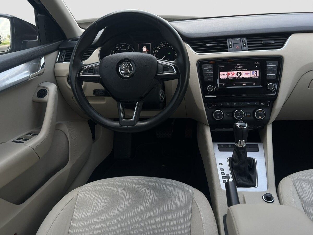 Škoda Octavia 2015, photo 6/19