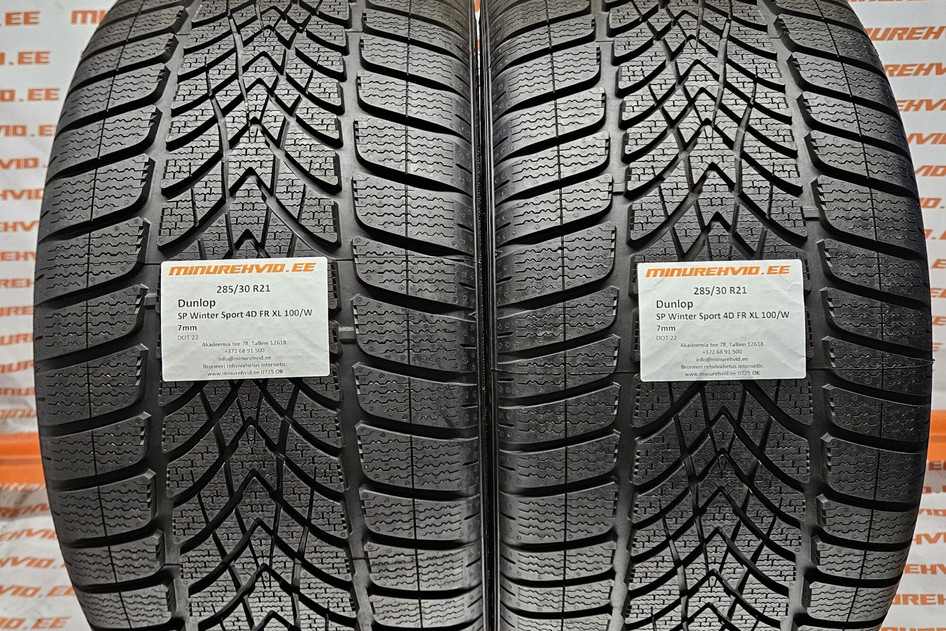Used studless winter tire 285/30R21 Dunlop SP Winter Sport 4D FR XL 100/W