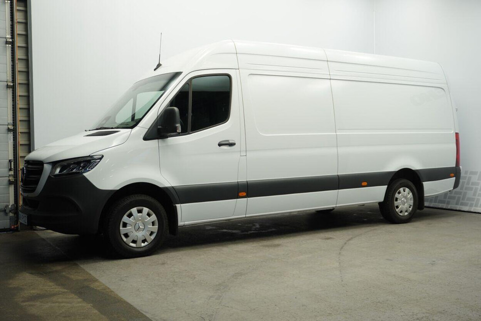 Mercedes-Benz Sprinter, 2024, 2.0, 125 kW, diesel, automatic, rear-wheel drive