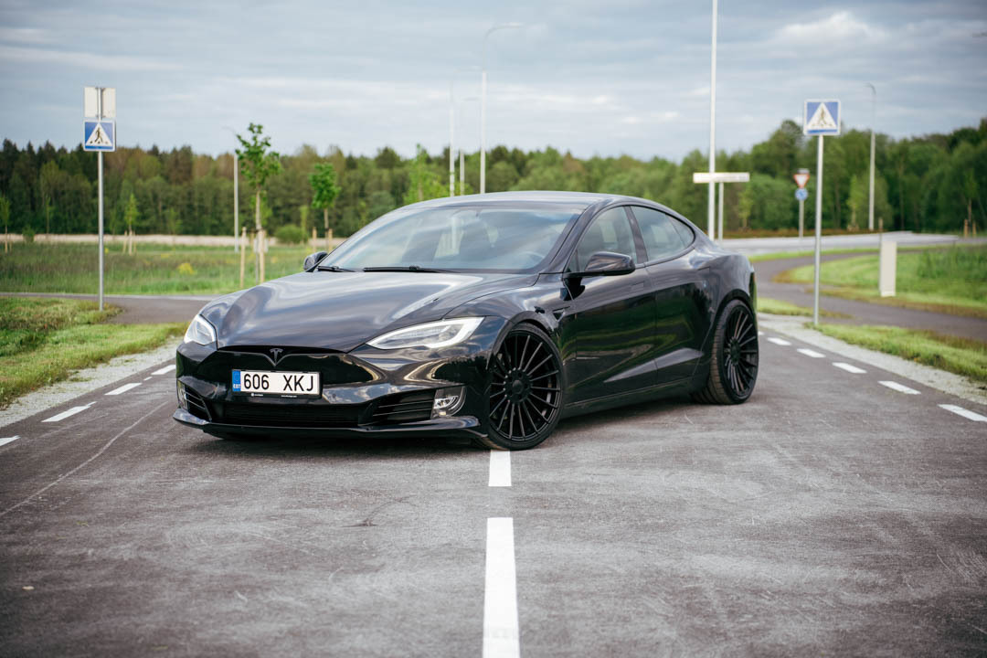 Tesla Model S