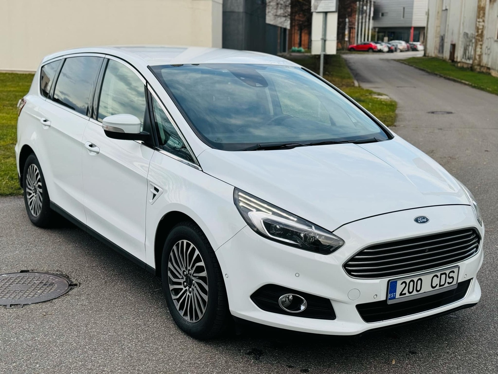 Ford S-Max 2018, kuva 3/15
