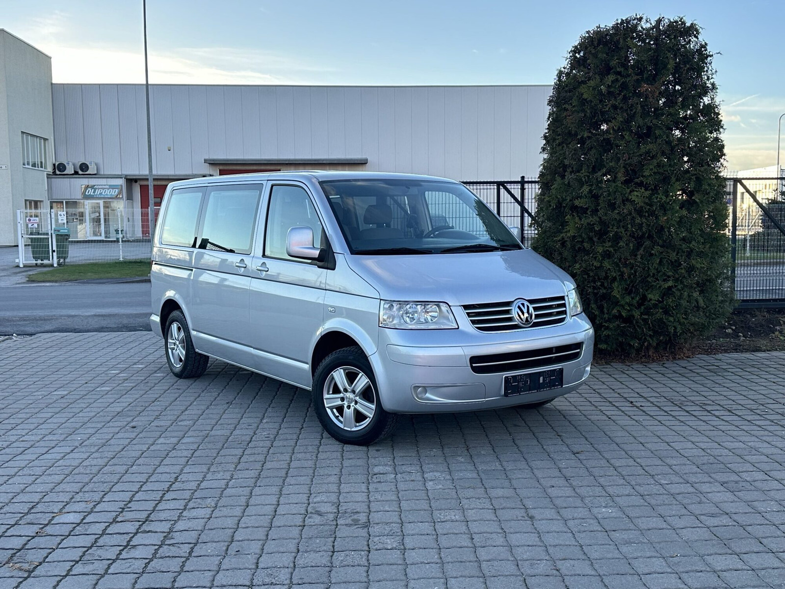 Volkswagen Caravelle L1H1 4-Motion 4*4 Comfortline 2.5 Tdi 96kW