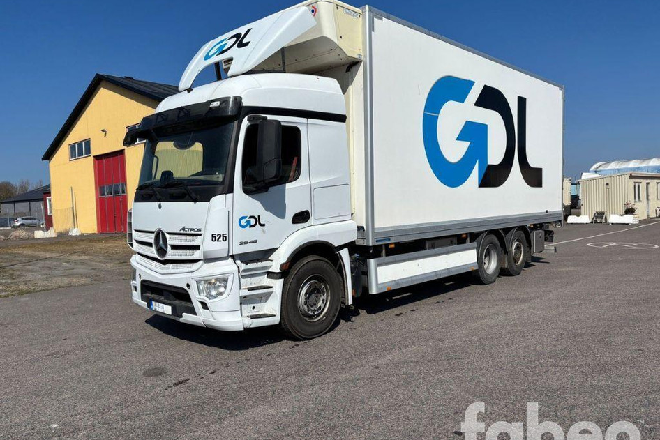 Mercedes-Benz Actros, 335 kW, dīzelis, automātiskā