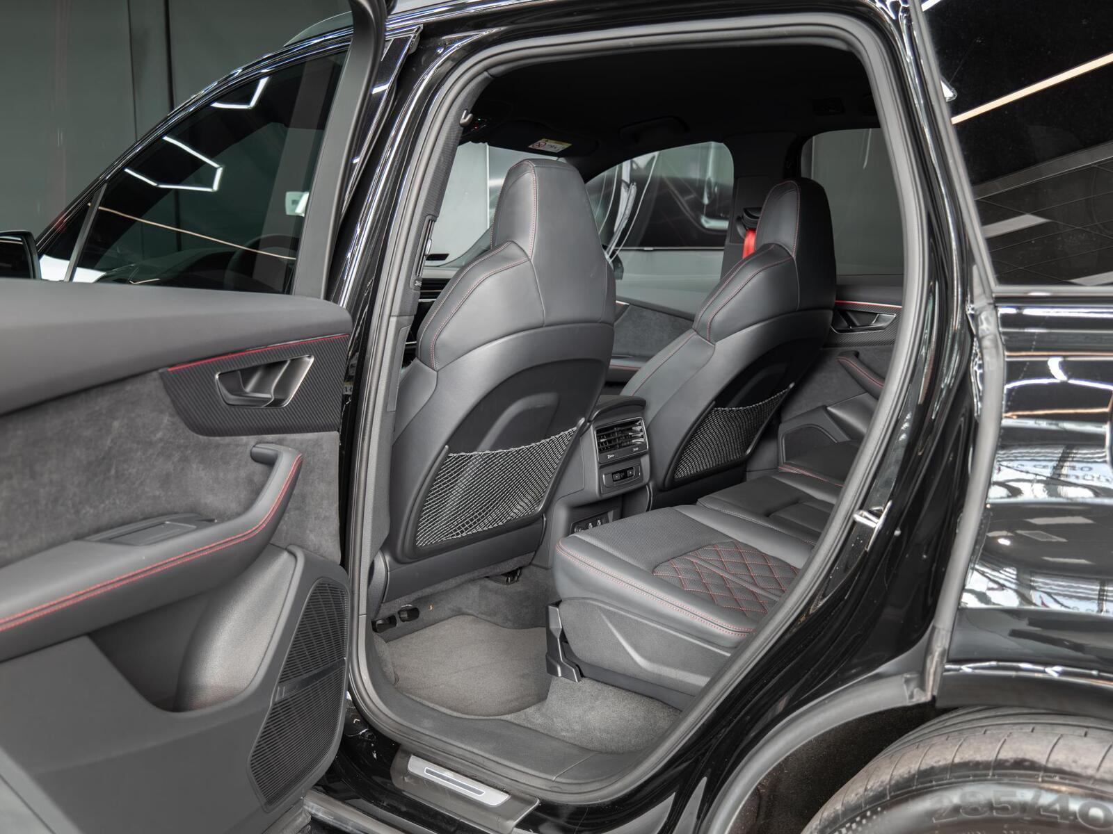 Audi Q7 2024, photo 7/15