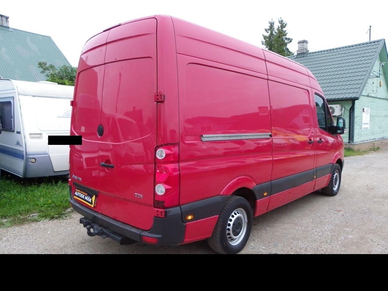 Volkswagen Crafter 2010, photo 5/17