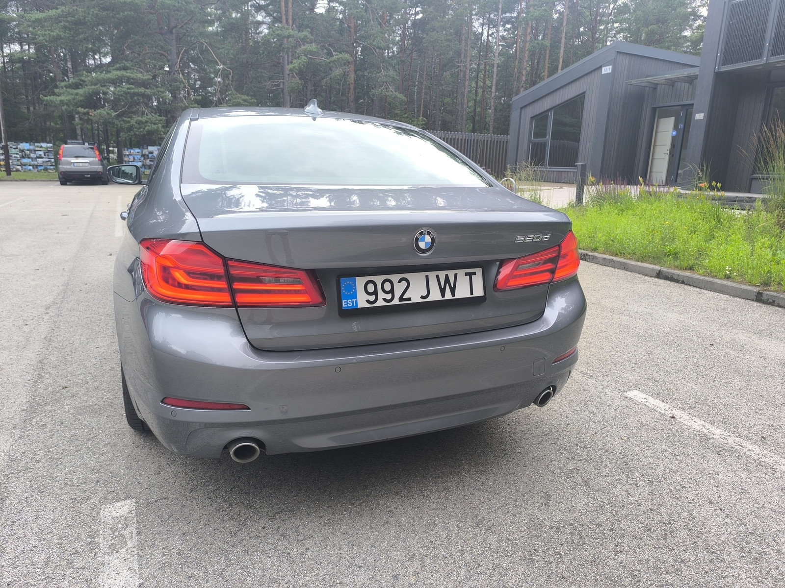 BMW 520 2018, photo 4/16