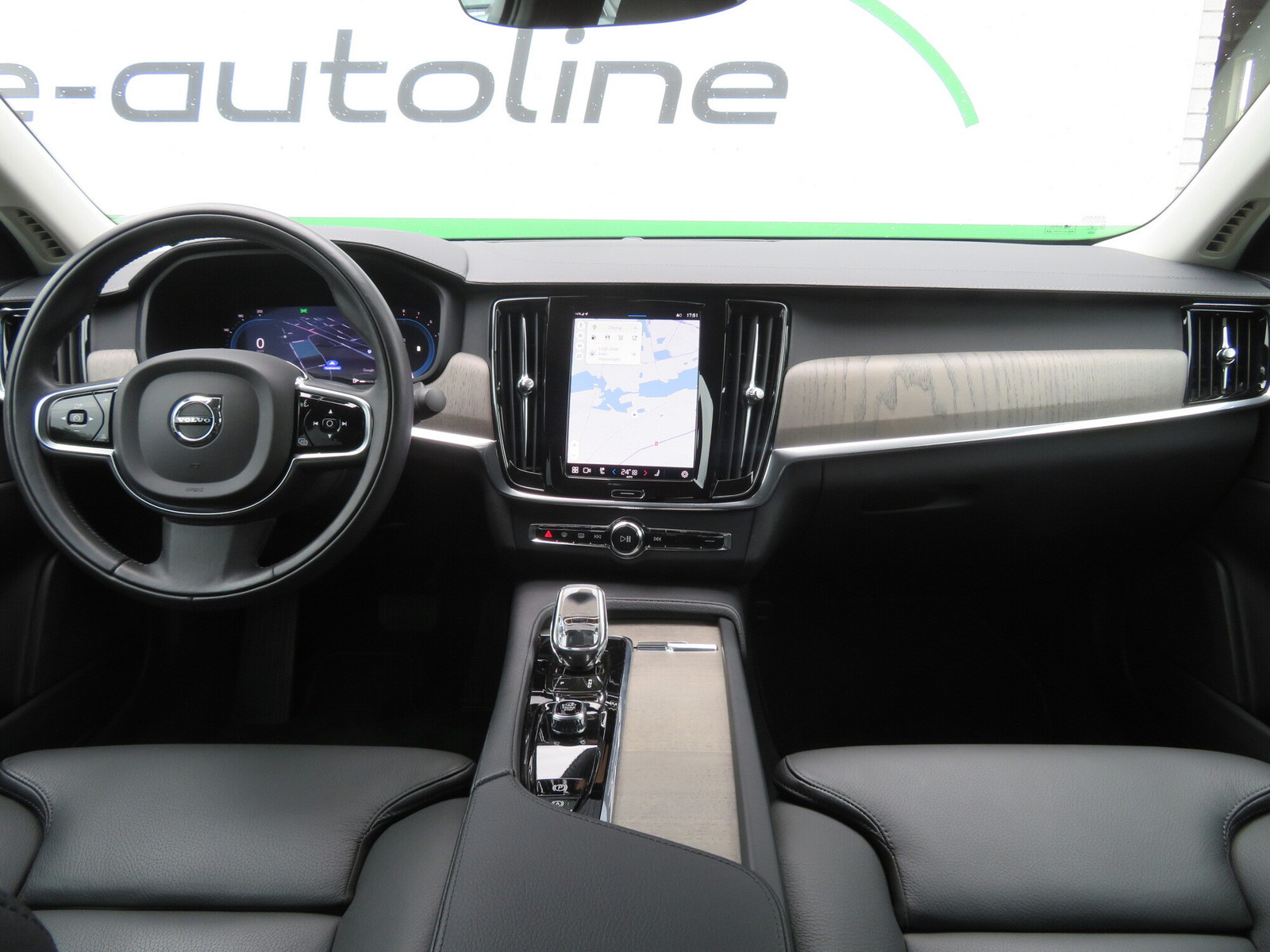 Volvo S90 2.0 184kW 2022, kuva 3/11