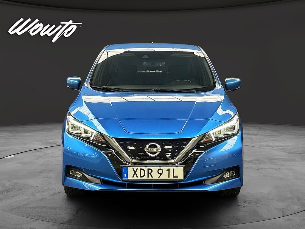 Nissan Leaf 2022, photo 2/26