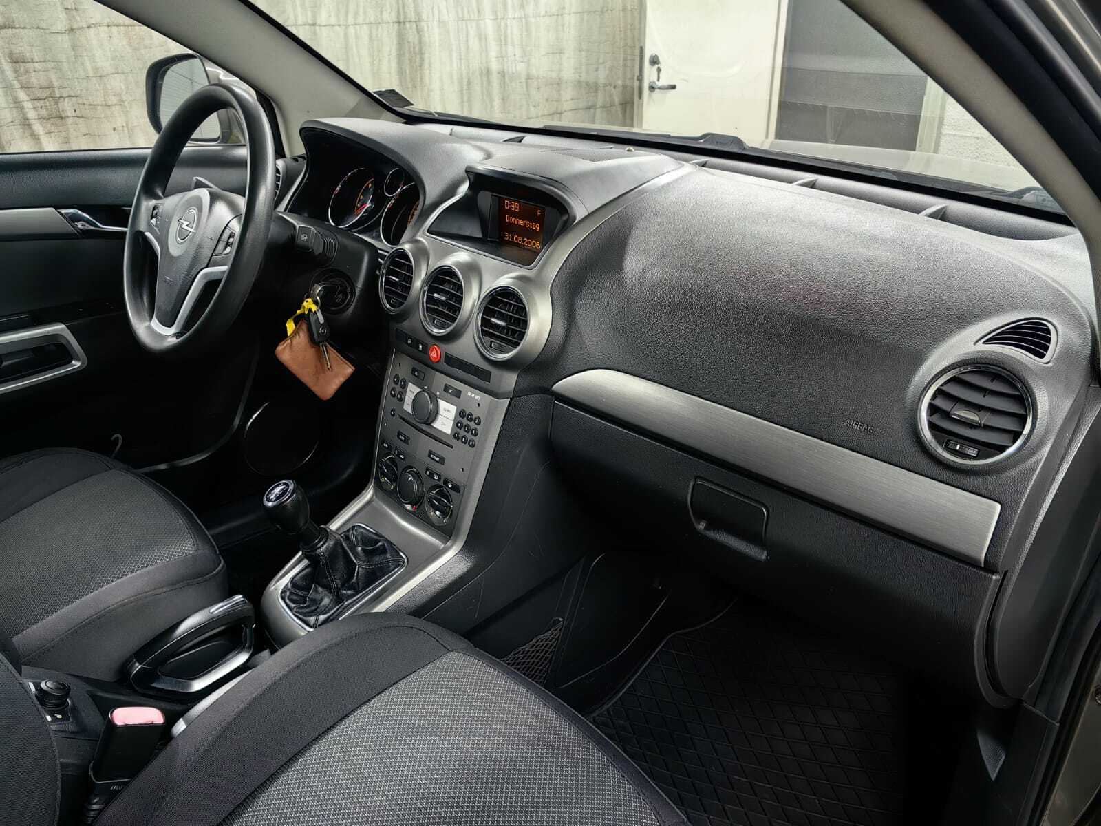 Opel Antara 2007, photo 4/14