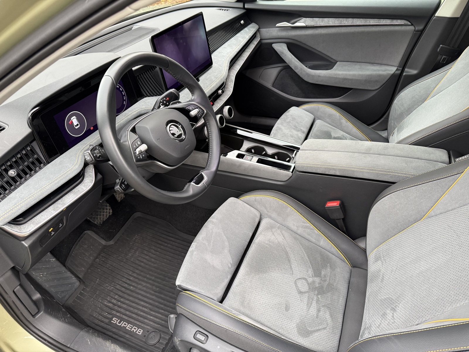 Škoda Superb 2024, photo 7/12