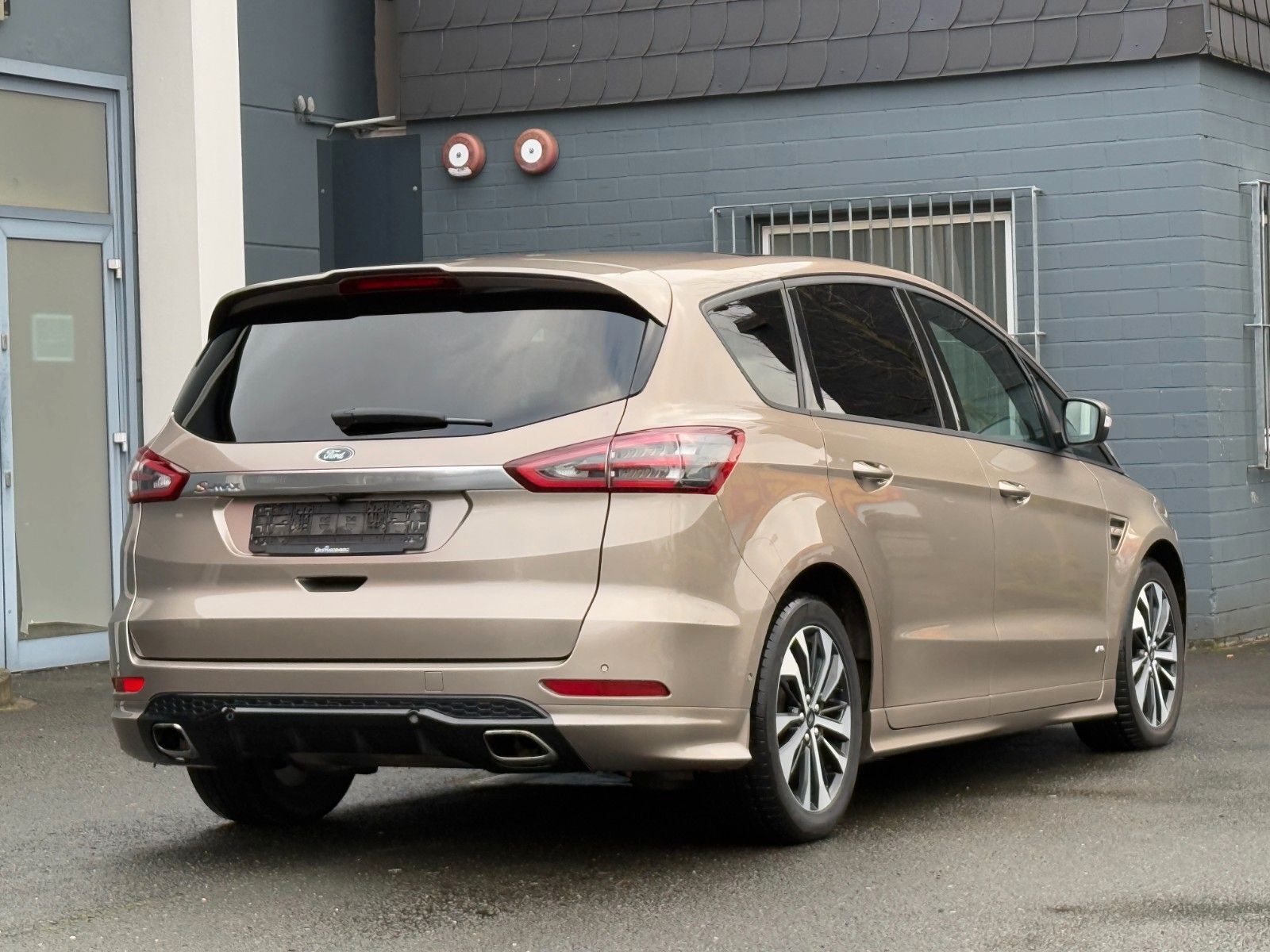 Ford S-Max 2020, photo 3/9