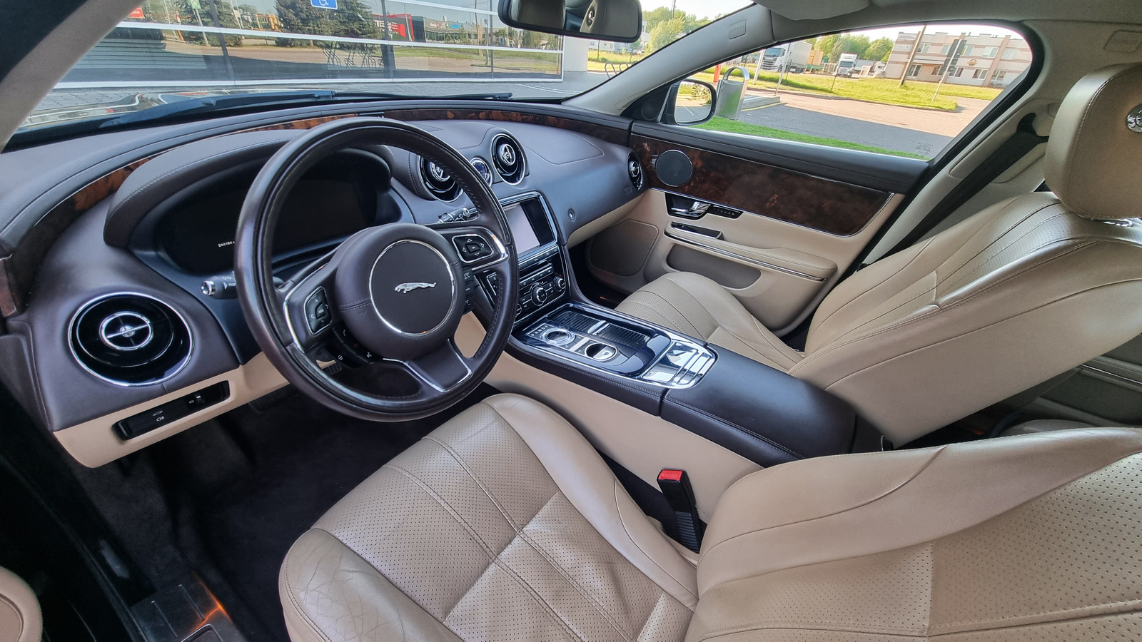 Jaguar XJ Premium Luxury 3.0 202kW 2012, photo 5/8