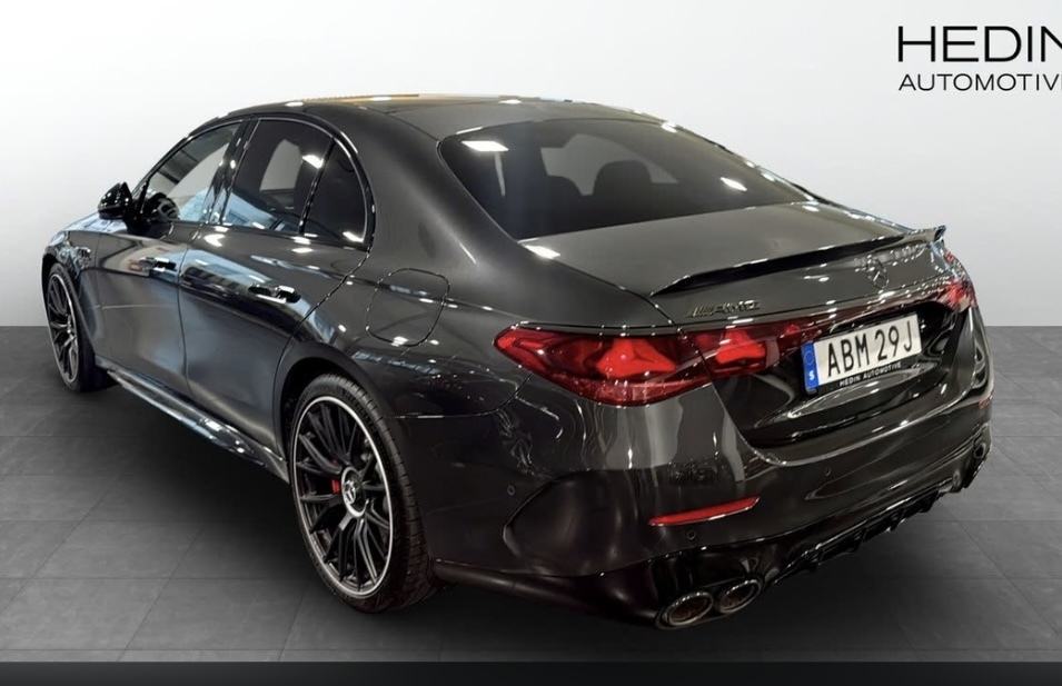 Mercedes-AMG AMG 53 HYBRID 4MATIC+ SEDAN 2025, photo 3/5