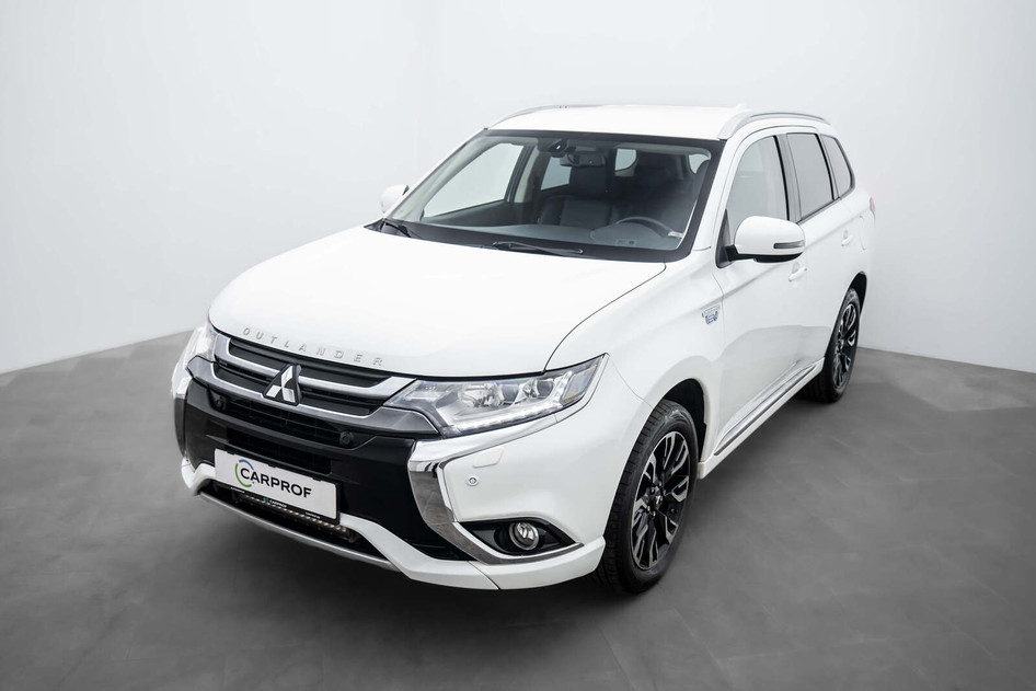 Mitsubishi Outlander, 2016, 2.0, 149 kW, automatic, four-wheel drive