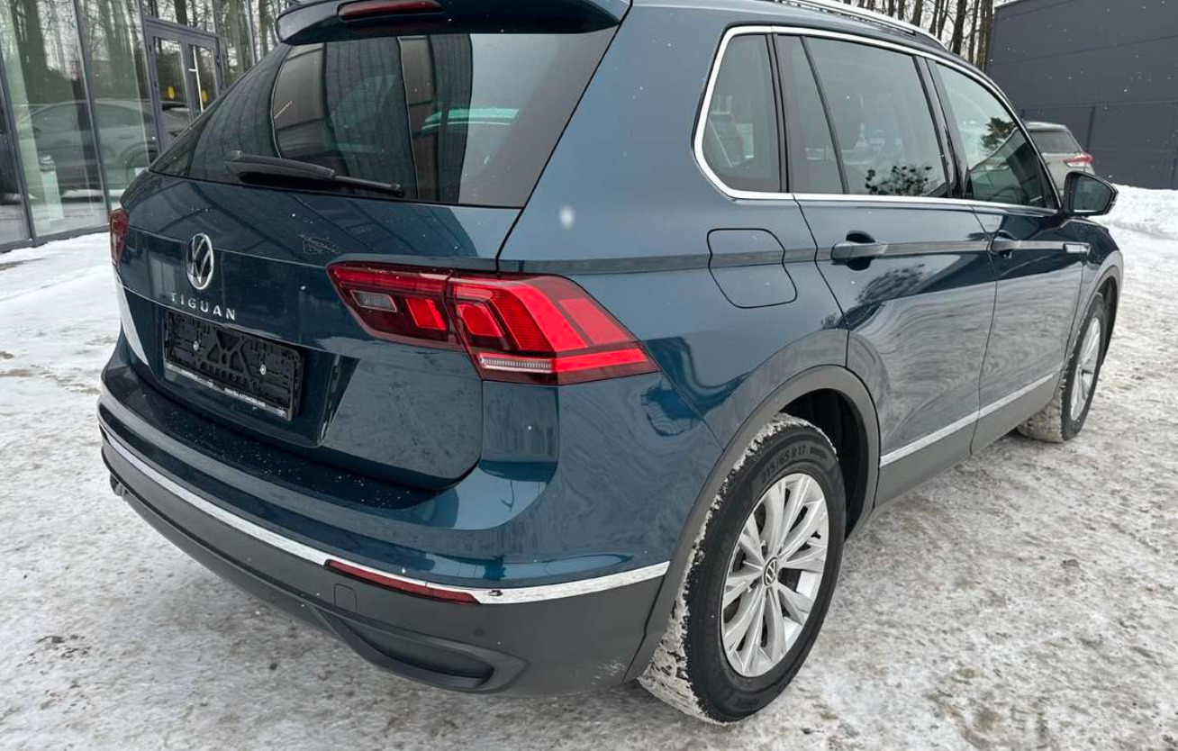 Volkswagen Tiguan Life 2021, kuva 2/6