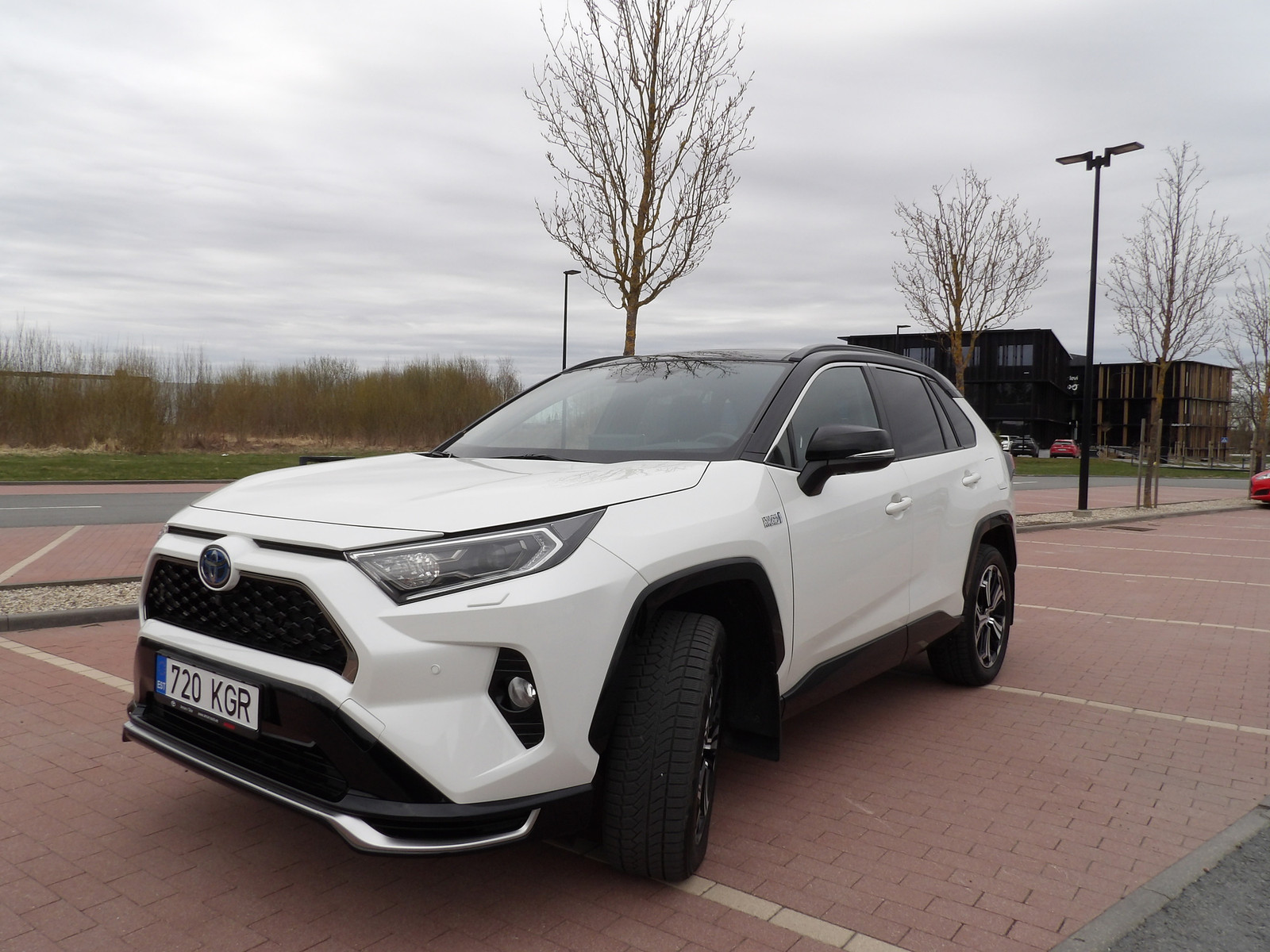 Toyota RAV4 Premium 2.5 136kW