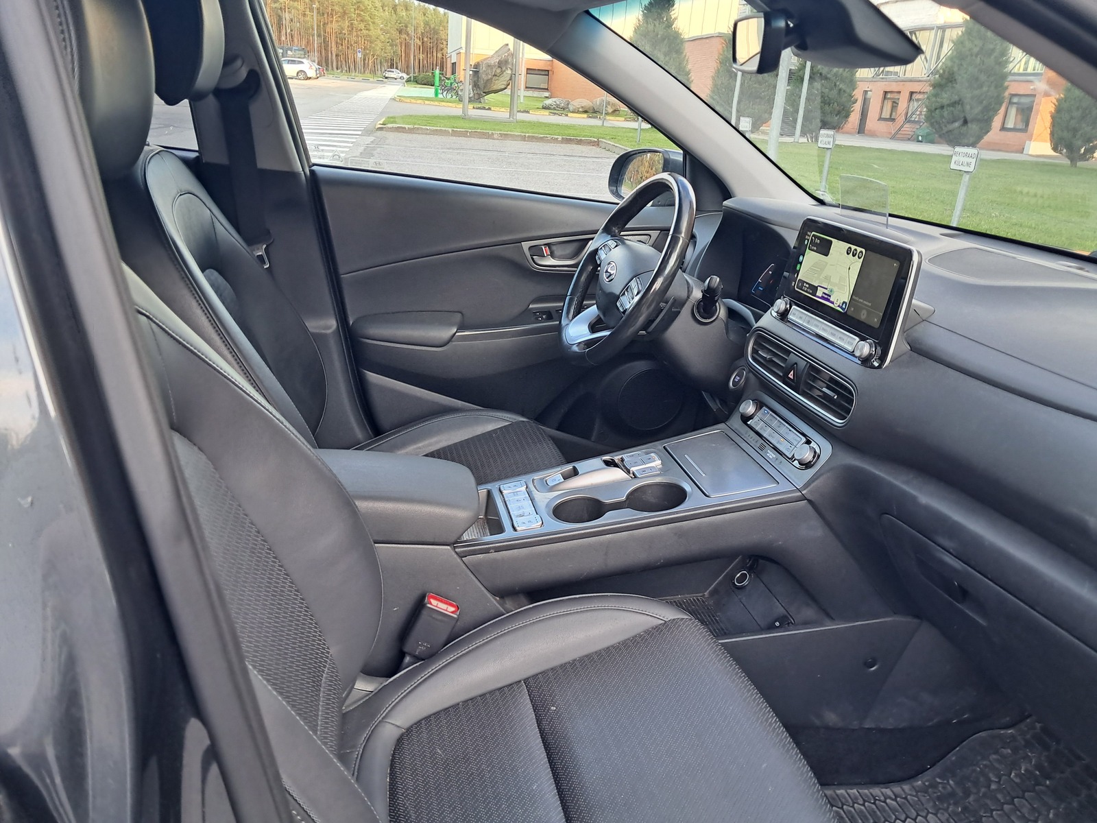 Hyundai Kona 2020, kuva 7/8