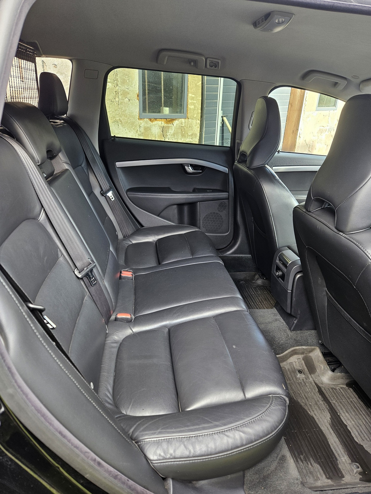 Volvo V70 2016, kuva 4/10