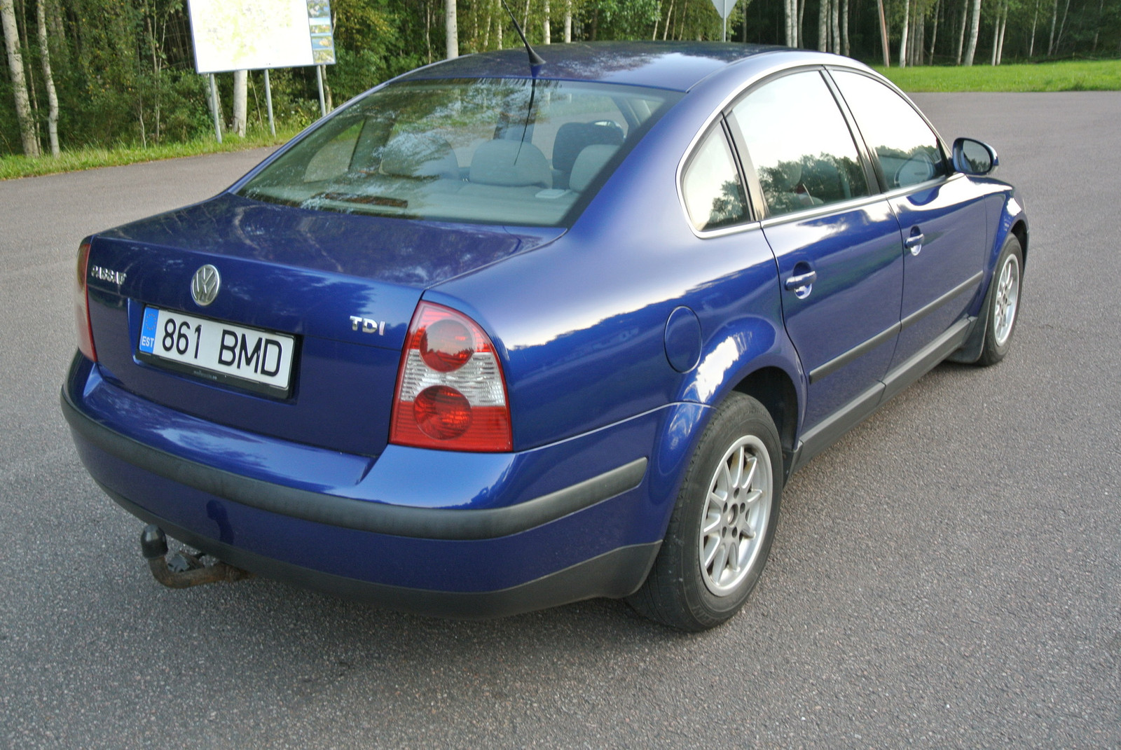 Volkswagen Passat 2004, photo 3/10