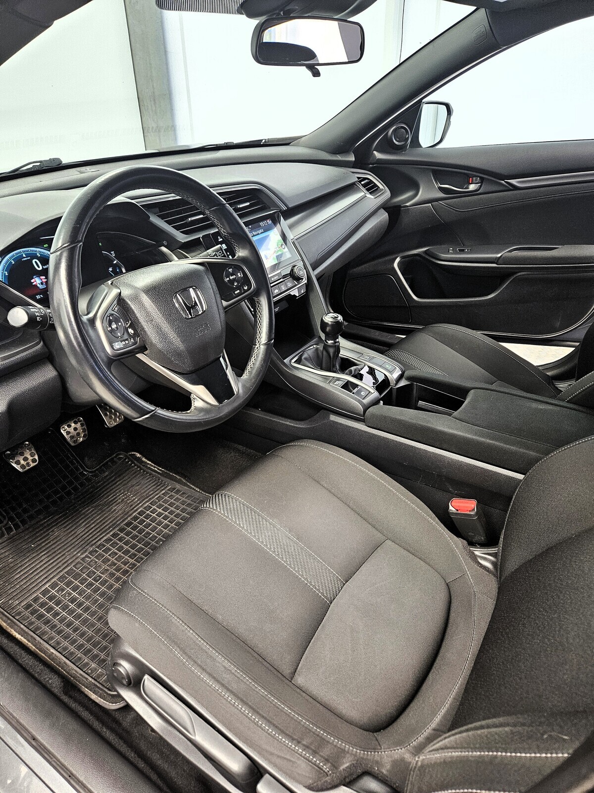 Honda Civic Elegance Navi 5DR 1.0 95kW 2017, kuva 4/9