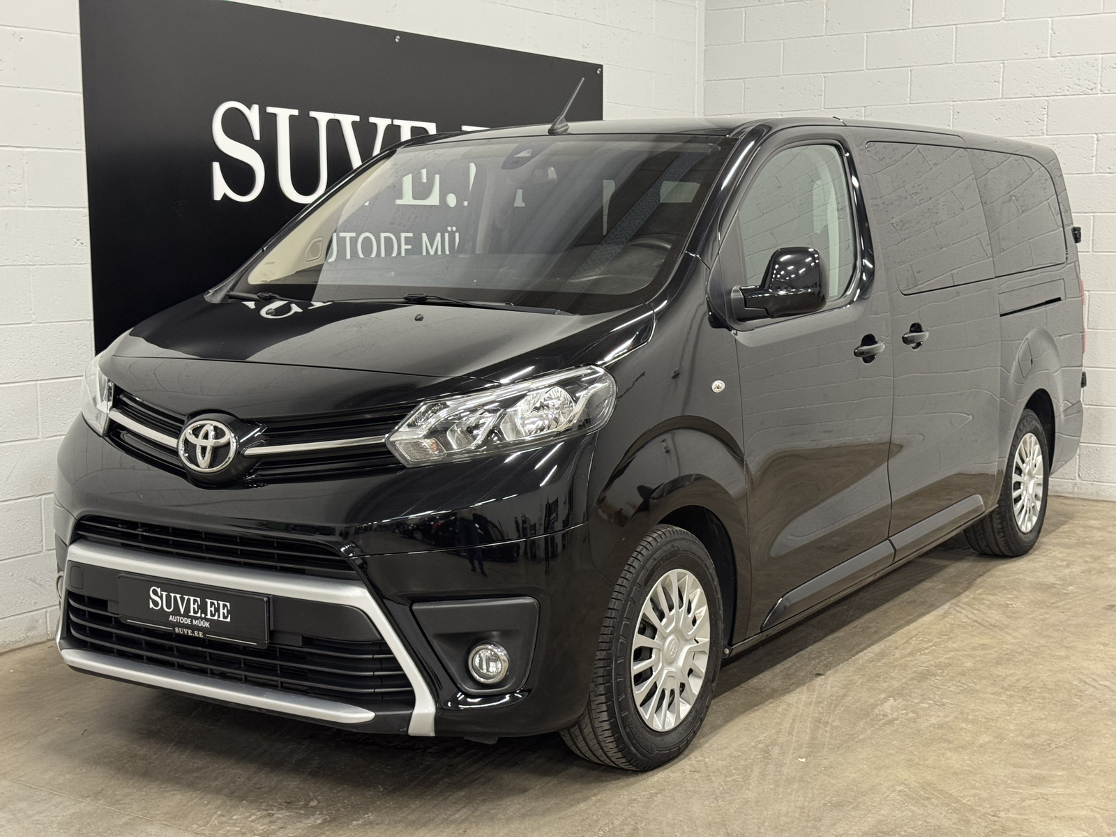 Toyota ProAce Verso Shuttle Long 2.0 AH01 106kW