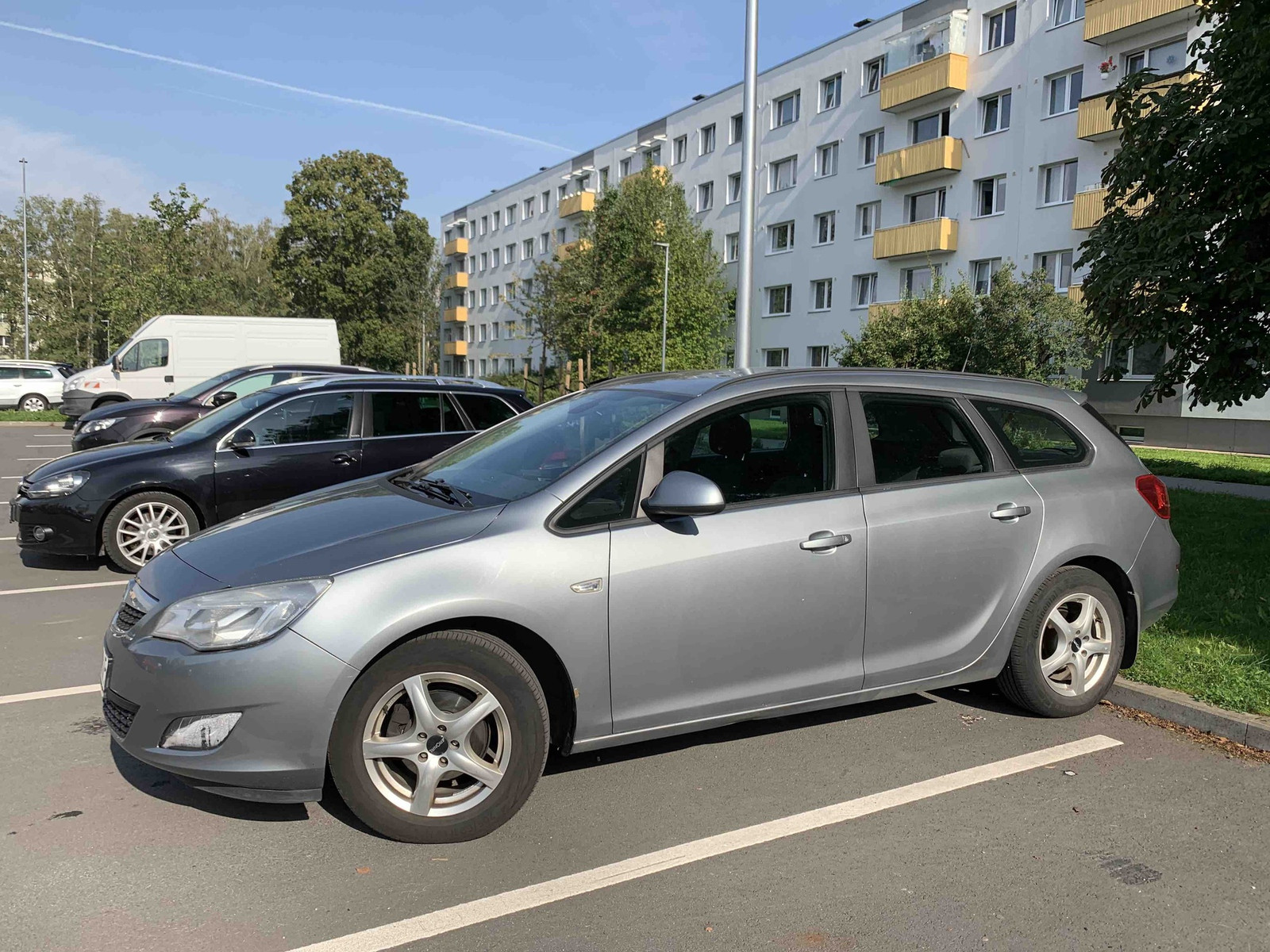 Opel Astra 2011, kuva 2/6