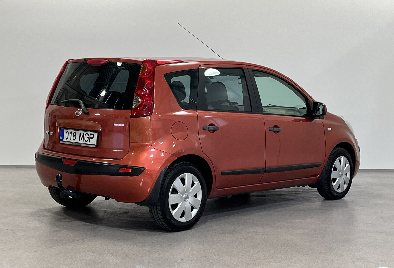 Nissan Note City 2006, photo 2/10