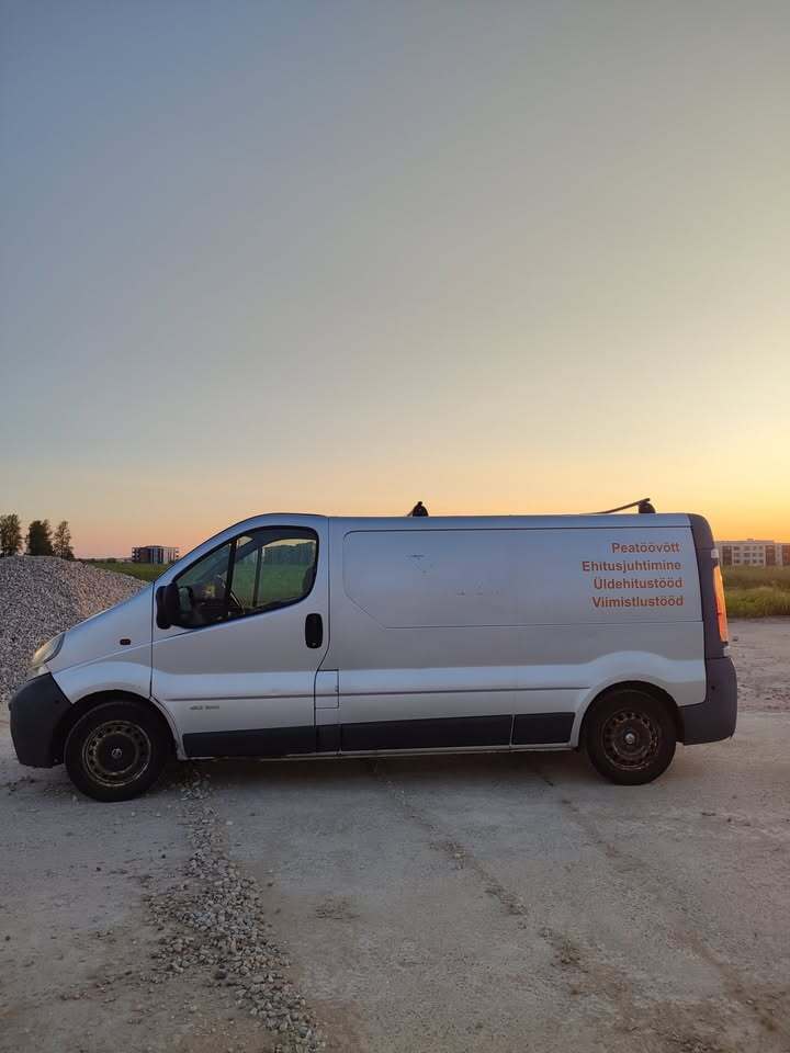 Nissan Primastar 2006, photo 2/9