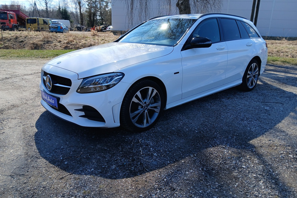 Mercedes-Benz C 300, 2021, 2.0, 225 kW, pistikhübriid (diisel/elekter), automaat, tagavedu