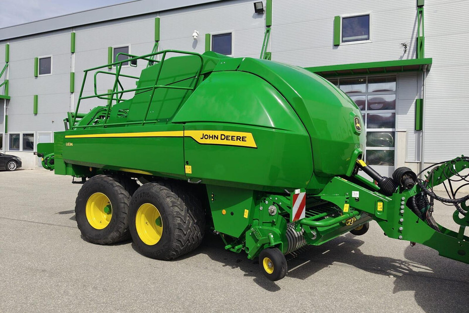 John Deere L634
