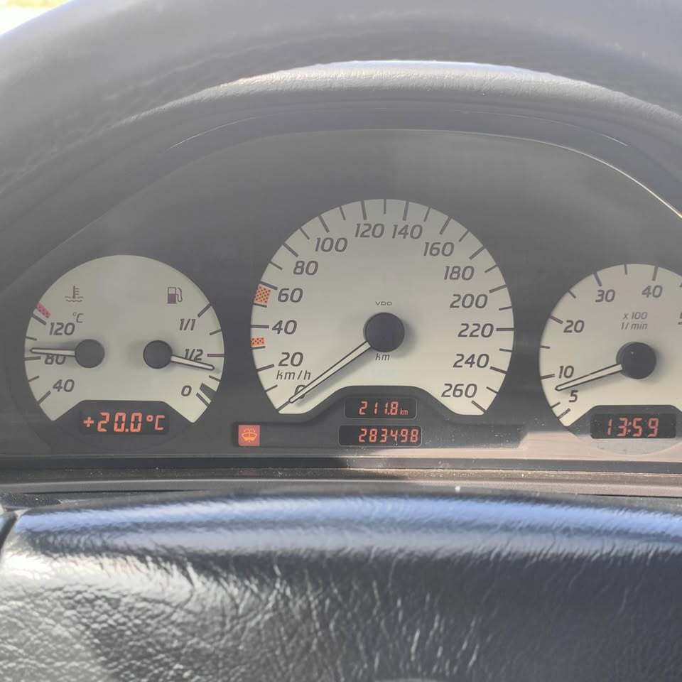 Mercedes-Benz CLK 230 1999, kuva 6/9