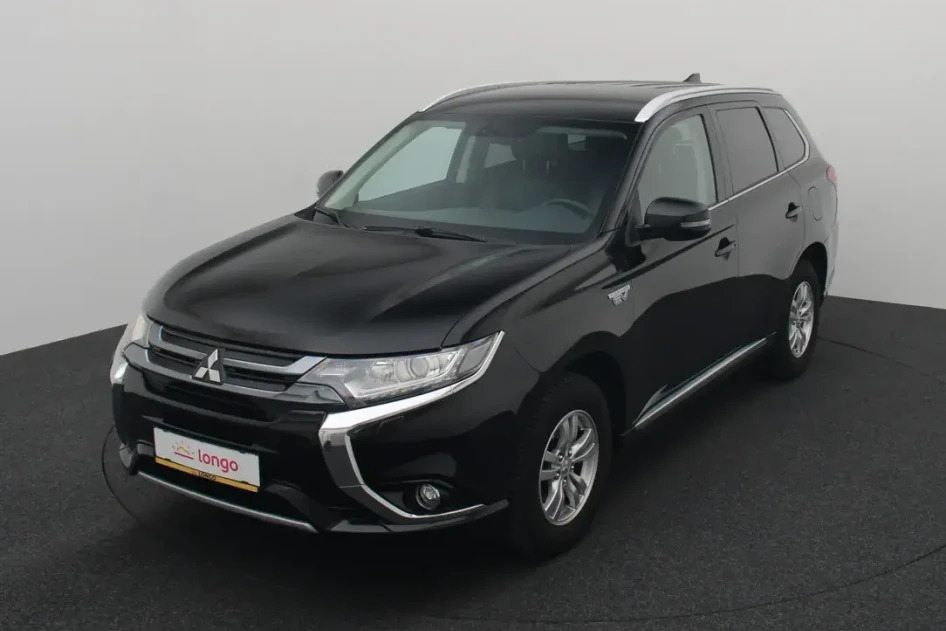 Mitsubishi Outlander, 2015, 2.0, 120 kW, plug-in hybrid (petrol/electric), automatic, four-wheel drive