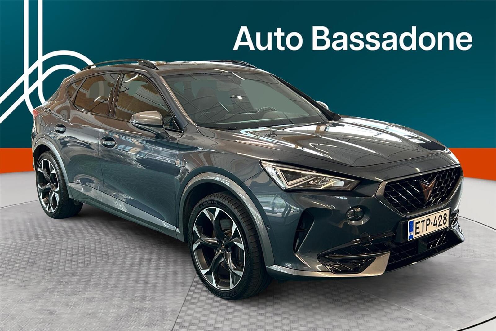Cupra Formentor 2021, photo 7/10