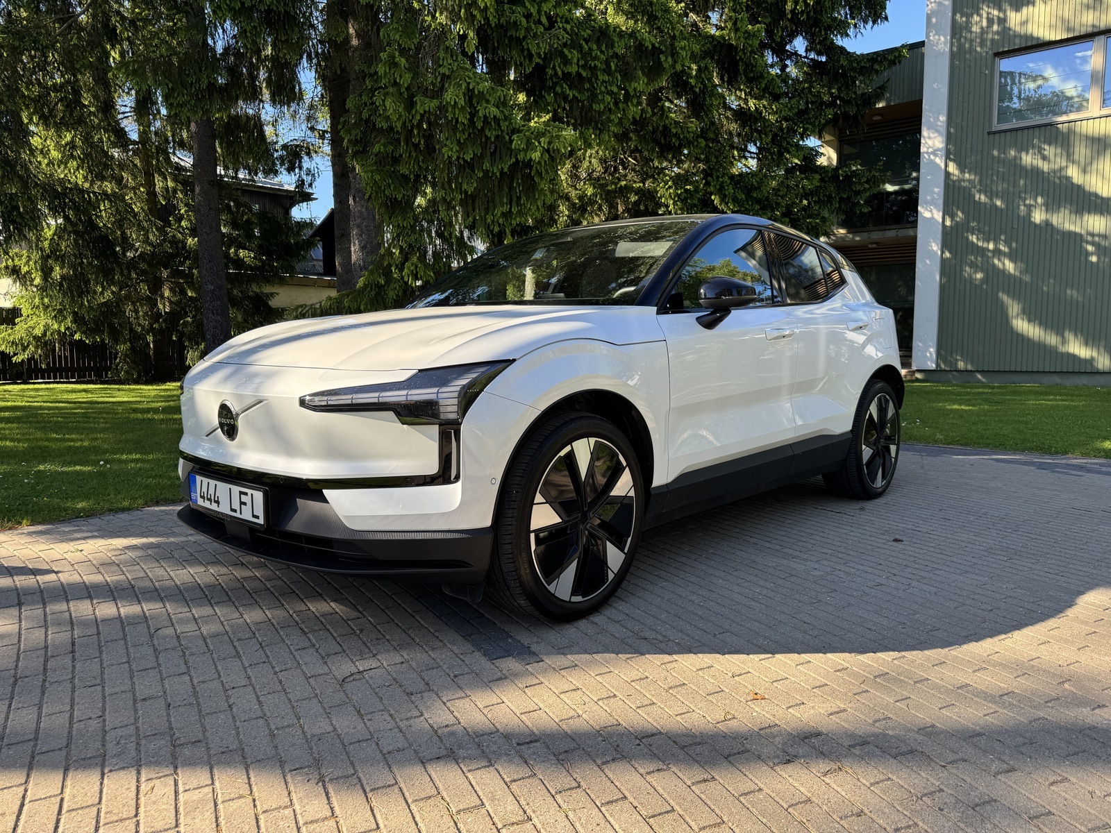 Volvo EX30 Ultra 200kW